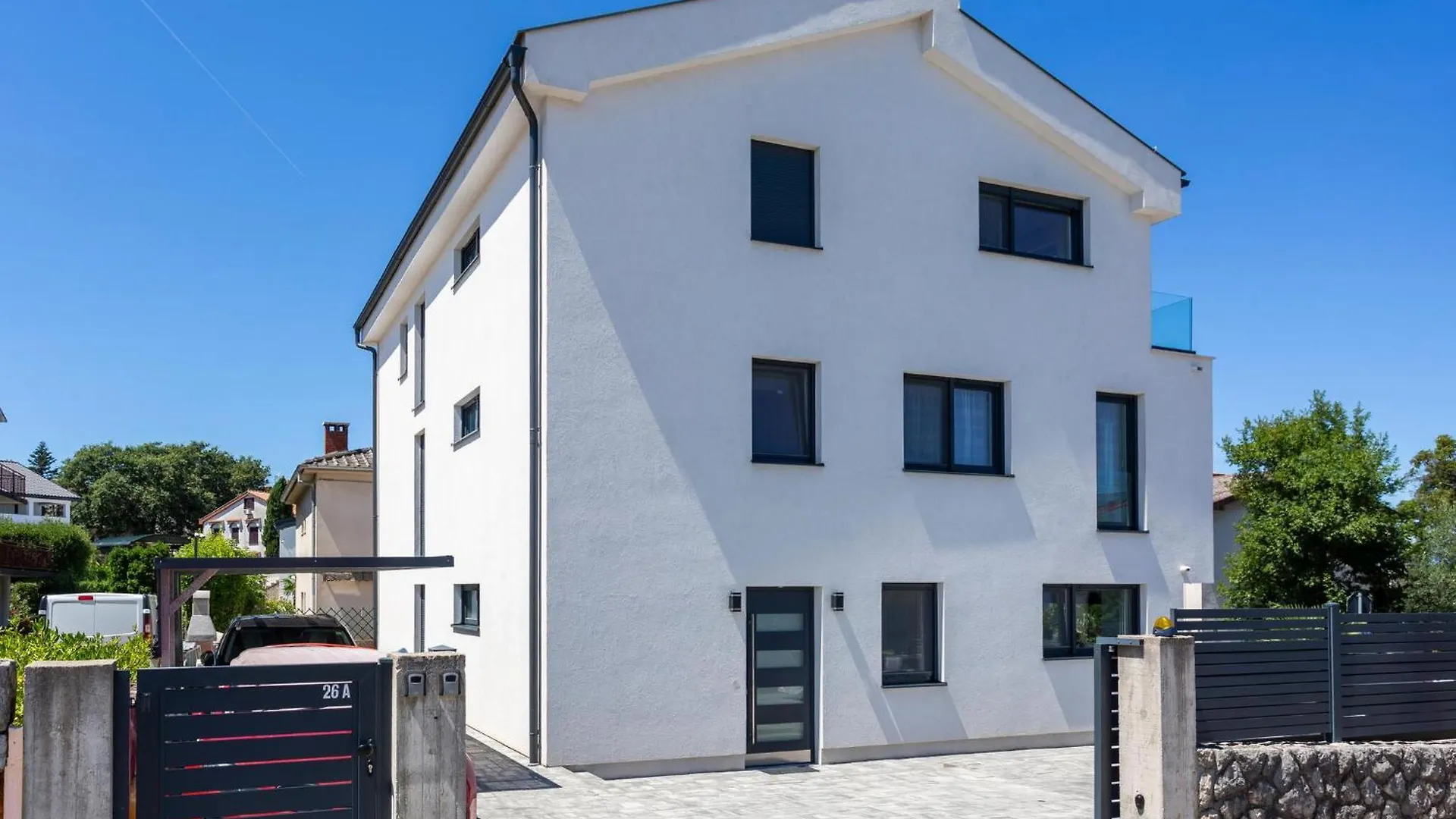 Nice Apartment In Malinska With Kitchen